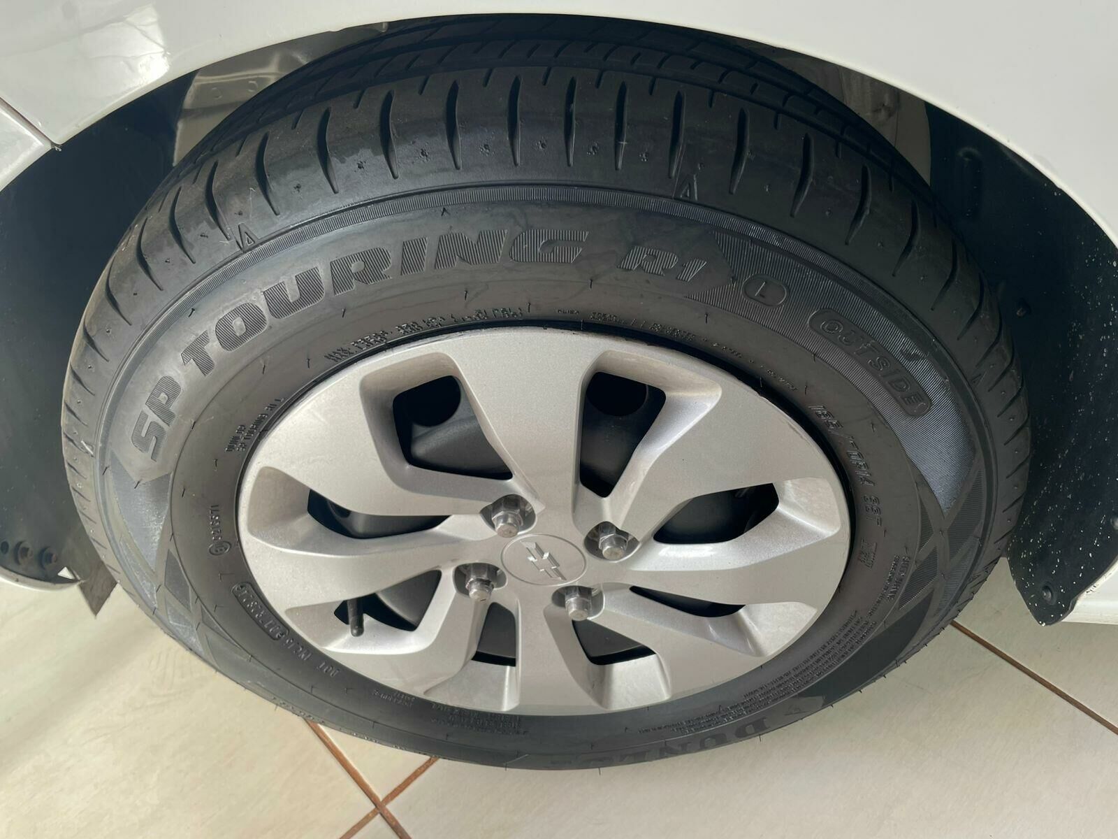 Imagem do veículo  CHEVROLET ONIX JOY